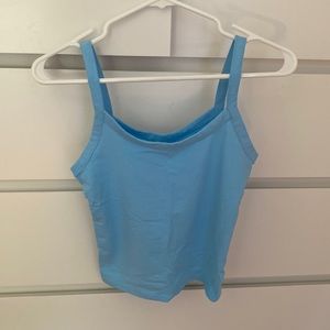 round neck tank top (normal length)